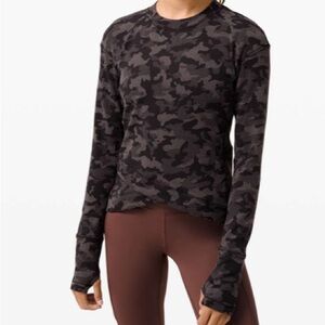Lululemon Close to Crossing Long Sleeve Rulu size 4